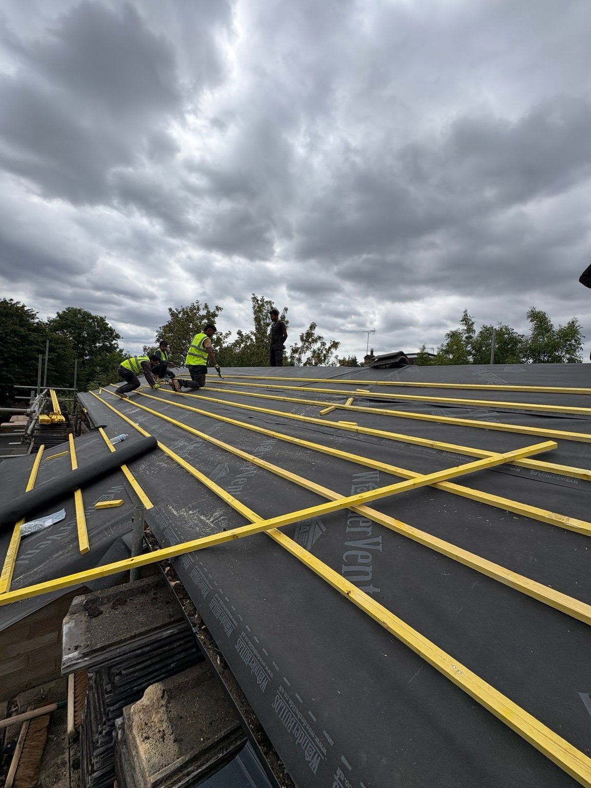 Breathable membrane and battens being installed